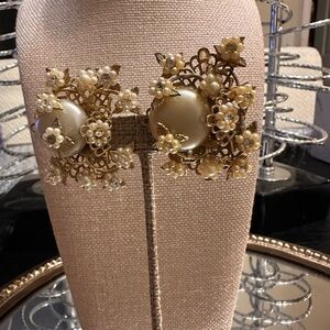 Elegant Gold and Cream Floral Earrings